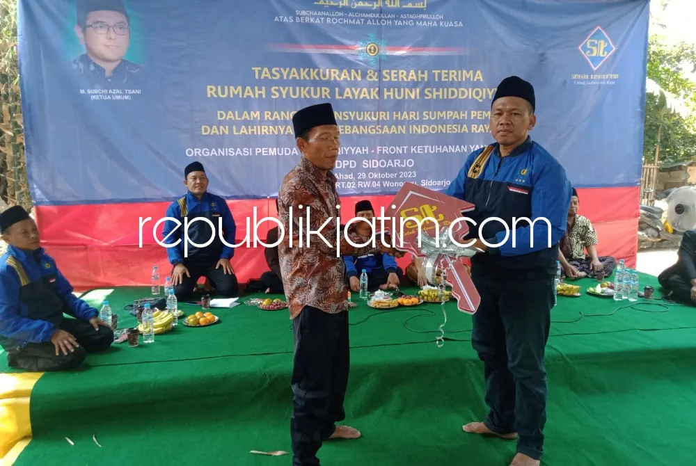 Bersamaan Sumpah Pemuda 2023, OPSHID Sidoarjo Serahkan Rumah Layak Huni Bagi Warga Wonoayu