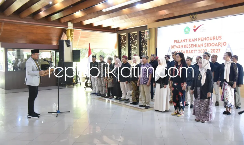 Lantik Pengurus Dekesda Sidoarjo, Gus Muhdlor Ajak Warga Lestarikan Warisan Seni Budaya