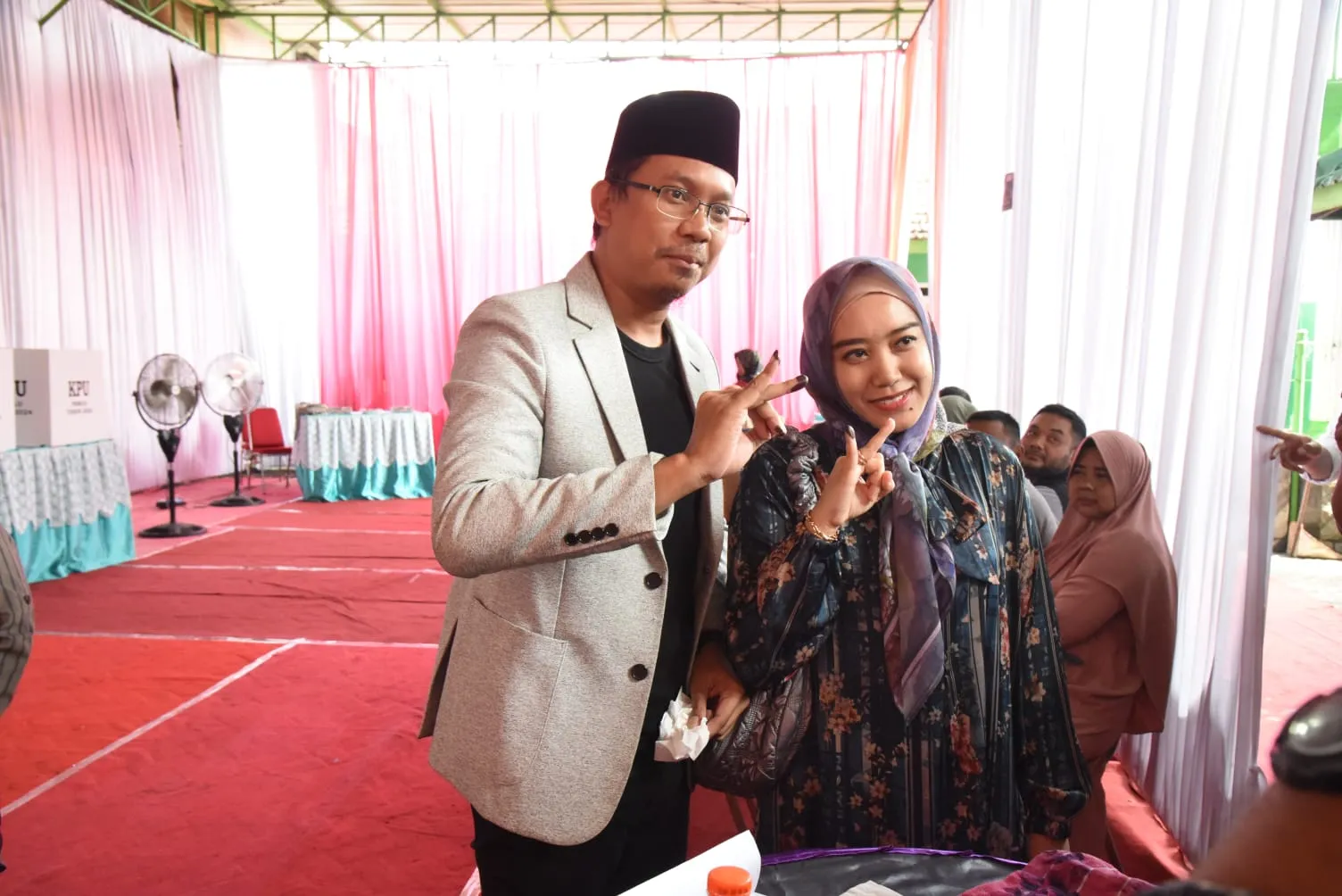 Prabowo - Gibran Menang Mutlak di TPS Bupati dan Wabup Sidoarjo Mencoblos, AMIN Kedua Disusul Gama