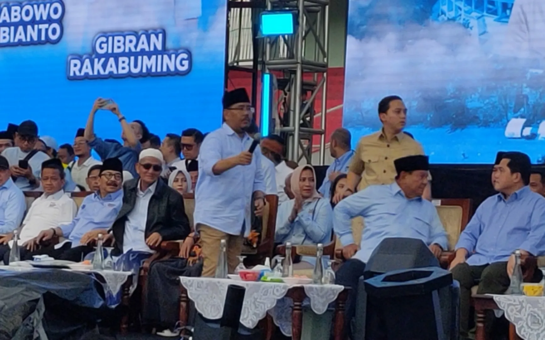 Hajat Terkabul, KH Agoes Ali Masyhuri Doakan Prabowo - Gibran Satu Putaran