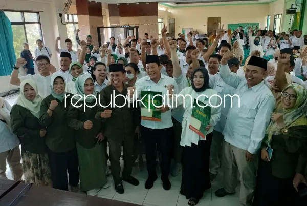 Subandi Daftar Bacabup Lewat PKB Sidoarjo Berpasangan dengan Bacawabup Mimik Idayana Kader Partai Gerindra
