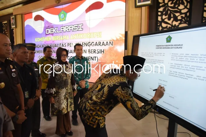 Plt Bupati Sidoarjo Kompak dan Kepala OPD Kompak Deklarasi Antikorupsi di Pendopo Delta Wibawa