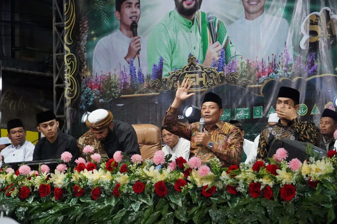 Warga Cukup Gunakan KTP Saat Berobat, Plt Bupati Sidoarjo Pastikan Program UHC Tahun Depan Terus Berlanjut