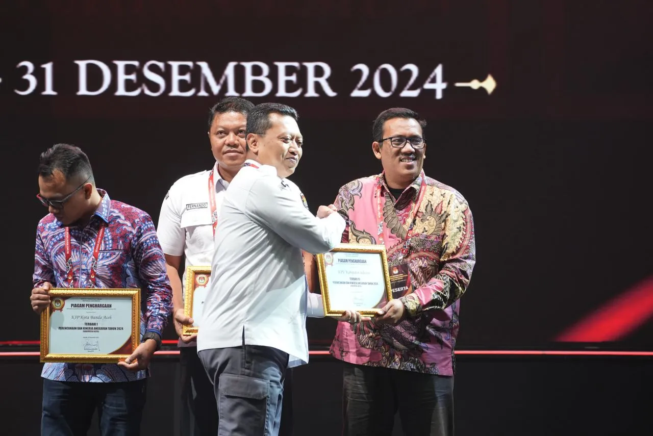 KPU Sidoarjo Raih Penghargaan Terbaik III Kategori Perencanaan dan Kinerja Anggaran di Pemilu 2024