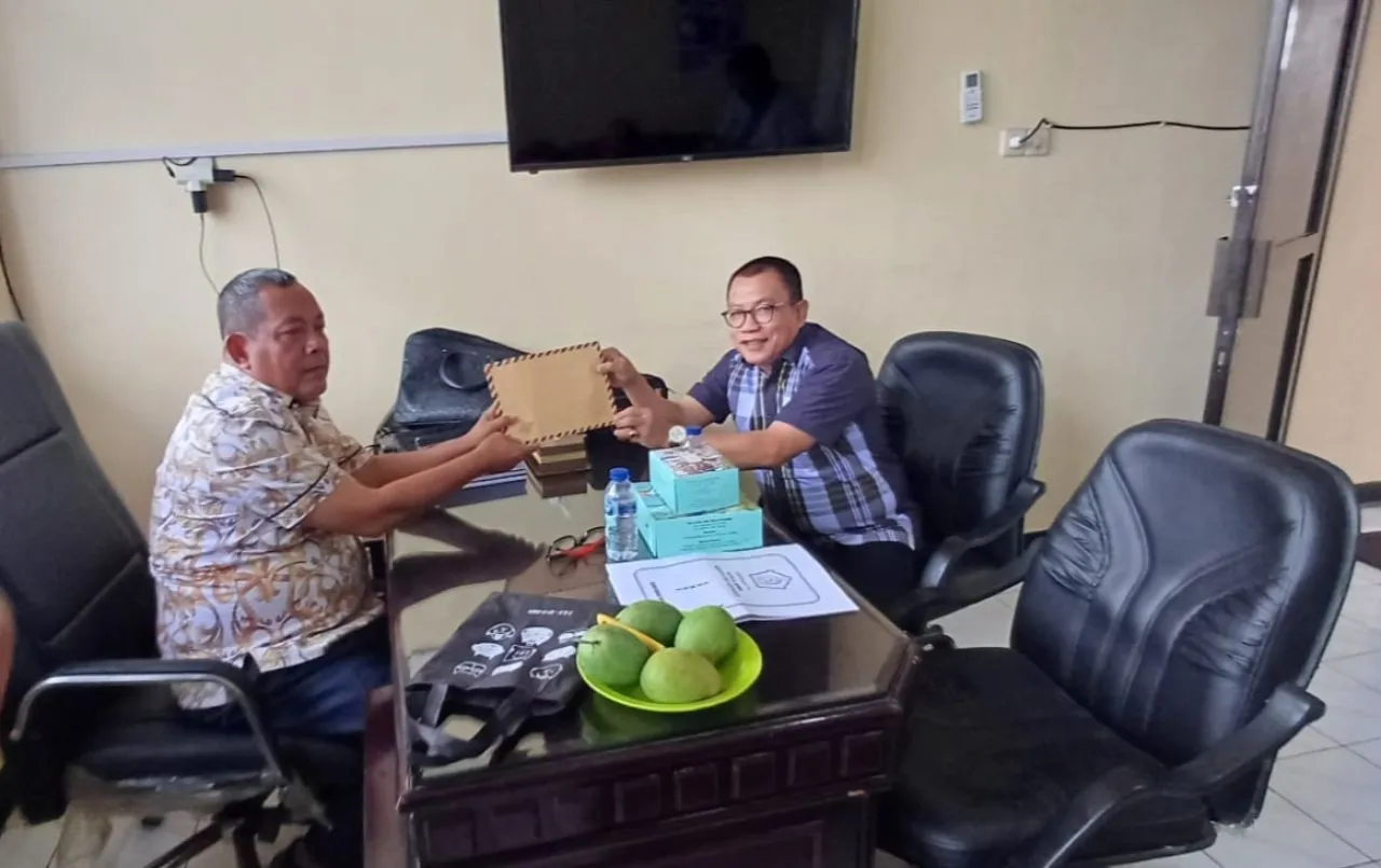 BK DPRD Sidoarjo Terima Laporan Dugaan Penghapusan Hibah 3 Ormas Beberapa Menit Jelang Paripurna