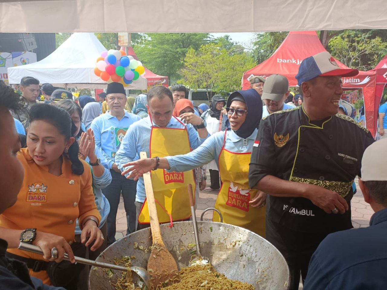 DISABILITAS - Sekda Sidoarjo, Dr Fenny Apridawati menghadiri puncak Hari Disabilitas Internasional (HDI) Tahun 2024 dihadiri Forkopimda dan ratusan undangan dari berbagai stake holder, Jumat (13/12/2024).