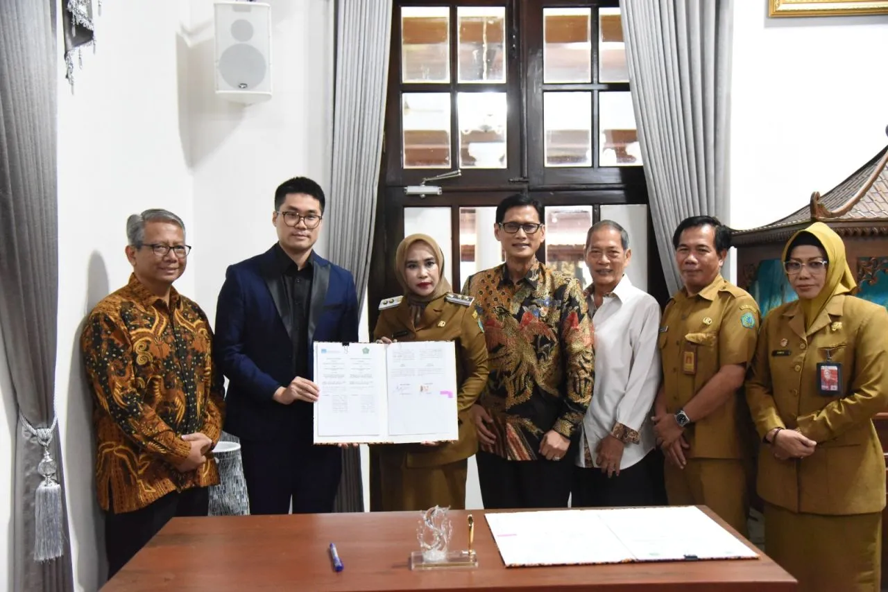 Kelola TPA Jabon Jadi Sumber Energi Listrik, Pemkab Sidoarjo Teken MoU dengan China Water Industry