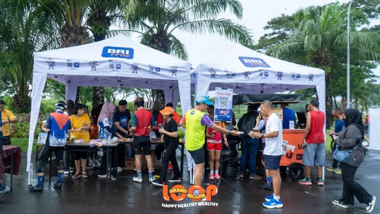 BRI Cabang Mulyosari Gelar Grand Island Loop Ingatkan MasyarakatPentingnya Produk Simpanan