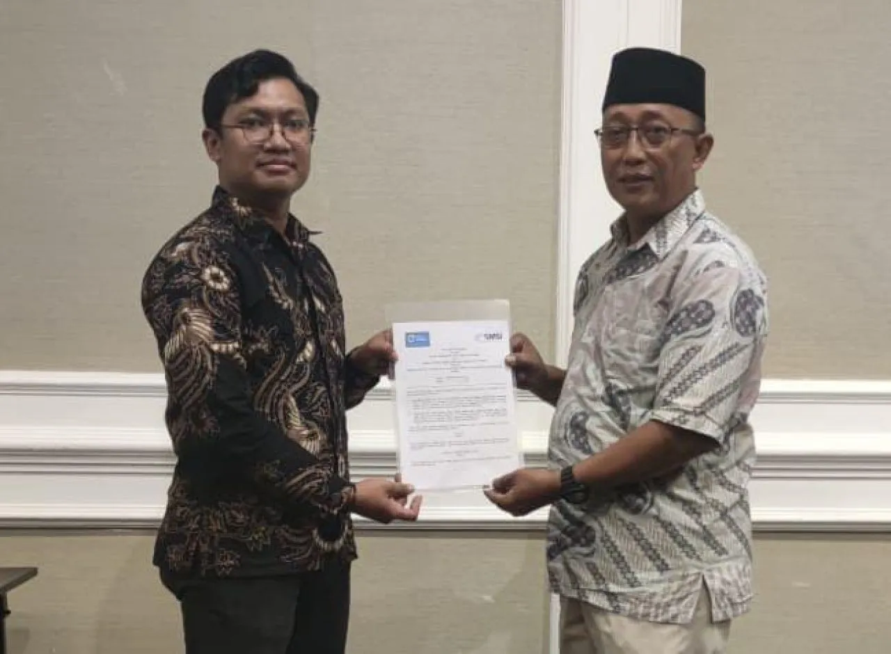 Bangun Sinergi, Sygma Research dan SMSI Jatim Teken MoU Dorong Media Berbasis Data dan Berkualitas