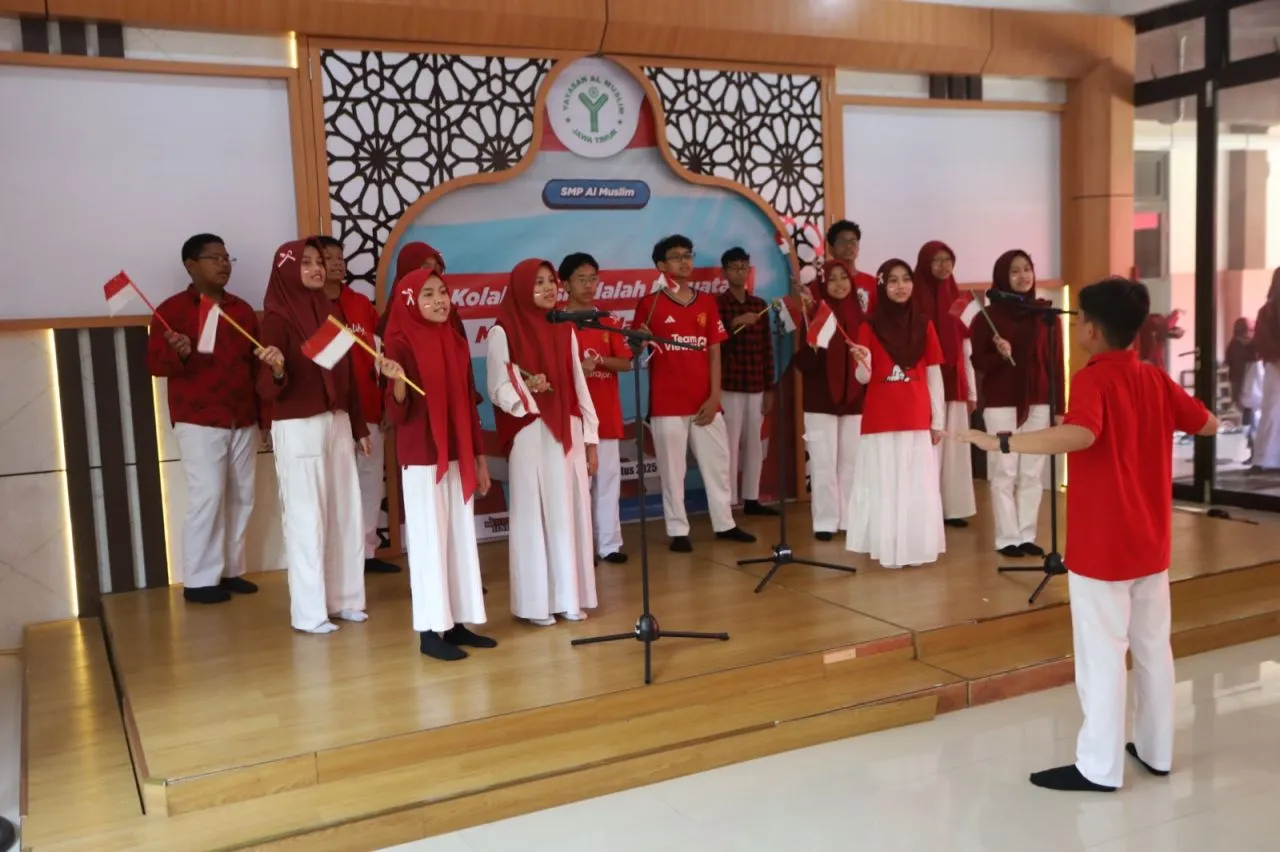 SMP Al Muslim Meriahkan HUT ke 80 RI dan Hari Pramuka ke 64 dengan Berbagai Perlombaan Dari Catur Hingga Paduan Suara