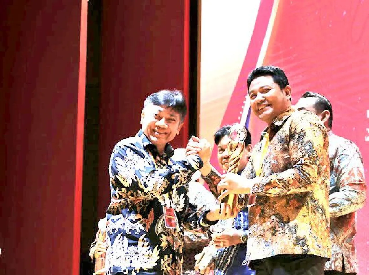 E Kenda Terima Penghargaan Tingkat Nasional, Bupati Sidoarjo Ngaku Bangga Dorong Pengembang Manfaatnya