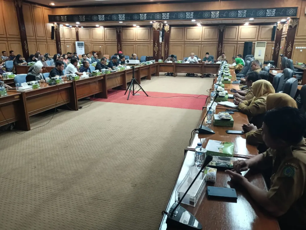 Polemik Makam di Perumahan Istana Mentari Cemengkalang Benturan Penegakan Peraturan dan Azas Kemanfaatan
