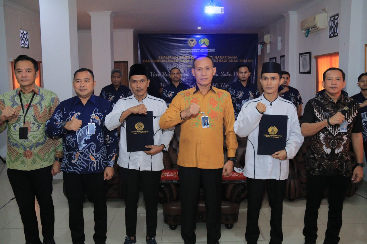 REMISI - Kakanwil Ditjen Pemasyarakatan Jatim, Kadiyono mengatakan ada 14.799 warga binaan dan anak muslim di Jatim mendapatkan remisi khusus Idul Fitri 1446 Hijriyah atau Tahun 2025, Senin (31/03/2025).