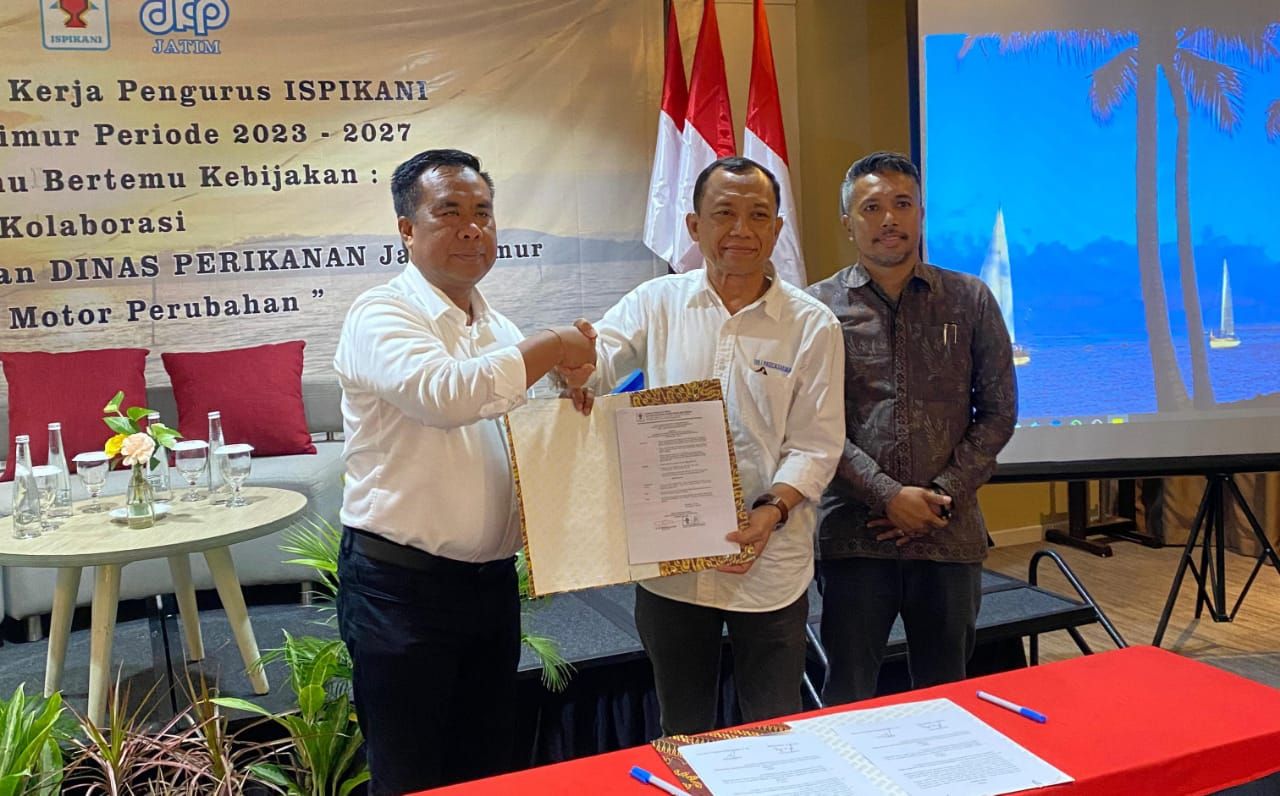 RAKERDA - Ikatan Sarjana Perikanan Indonesia (ISPIKANI) Cabang Provinsi Jawa Timur (Jatim) menggelar Rapat Kerja Daerah (Rakerda) yang dirangkai dengan Stadium General di Hotel Ibis Surabaya City Center, Selasa (16/12/2025).