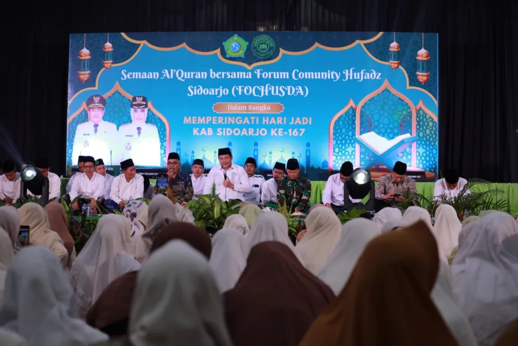 Bupati Sidoarjo Bersama Ribuan Jamaah Panjatkan Doa untuk Sidoarjo di Usia ke 167