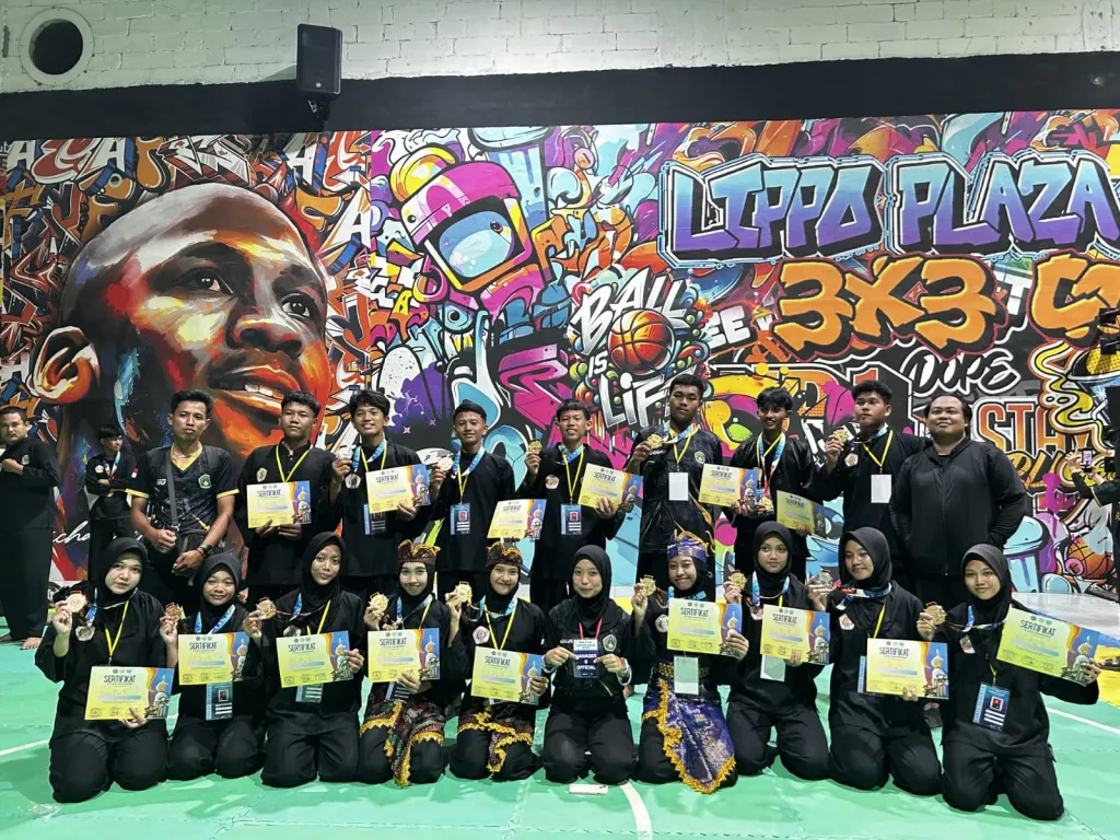 Siswa PN SMK Plus NU Sidoarjo Borong Medali dalam Kejuaraan TAMAF Cup di Lippo Plaza Kota Delta