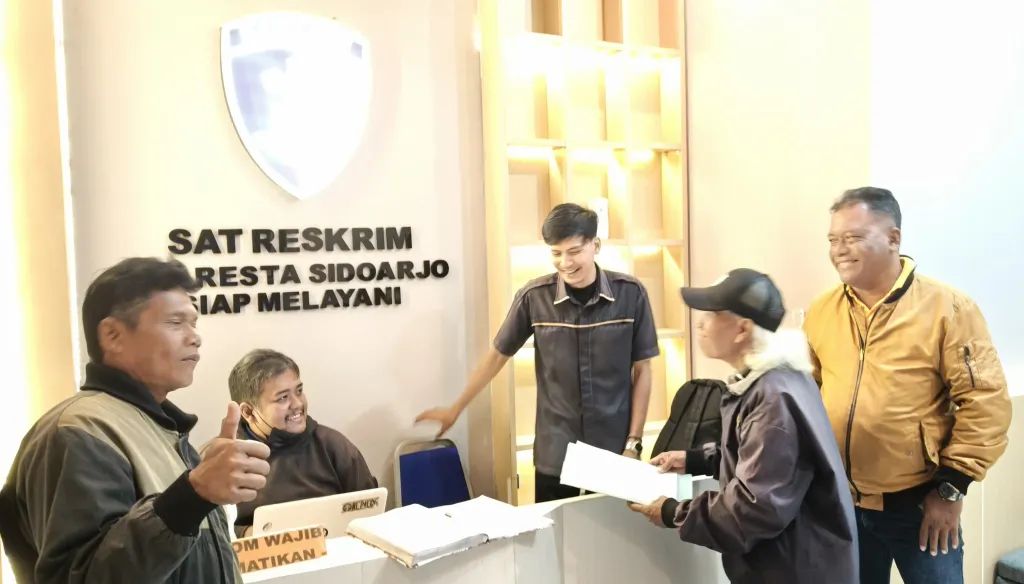 Pertanyakan Perkembangan Laporan, Warga Banjarkemantren Persoalkan Pungli Rp 200.000 - Rp 600.000 BLTS Kesra