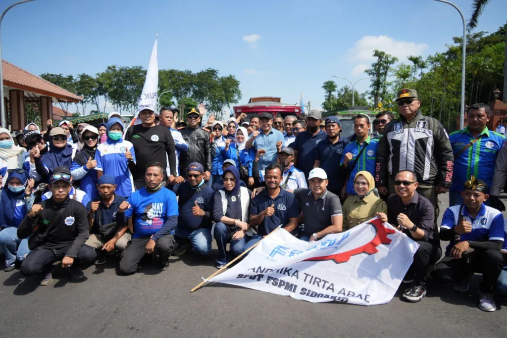 Peringatan May Day, Pemkab Sidoarjo Komitmen Kawal Hak dan Pendidikan Anak - Anak Buruh di Kota Delta
