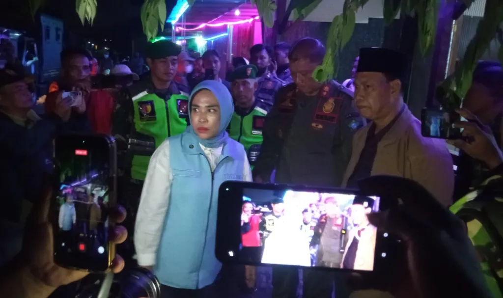 Tetap Bandel, Pasca Disidak Wabup Sidoarjo, Karaoke Berkedok Warkop di Jabon Tetap Nekat Beroperasi Tiap Malam