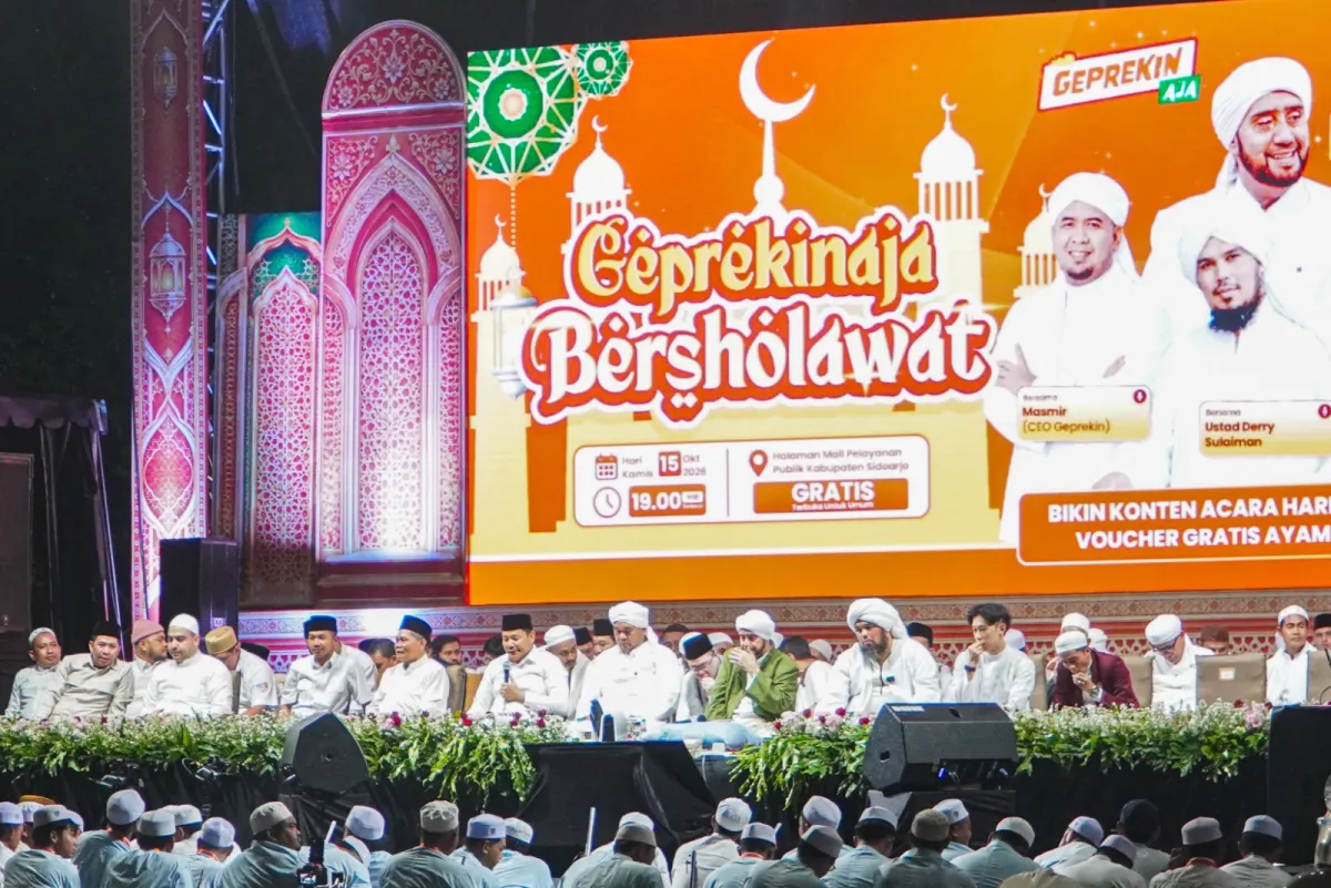 Baca juga : Bersama Habib Syech Getarkan Sidoarjo, Bupati Subandi Yakinkan Majelis Sholawat Ketuk Pintu Langit