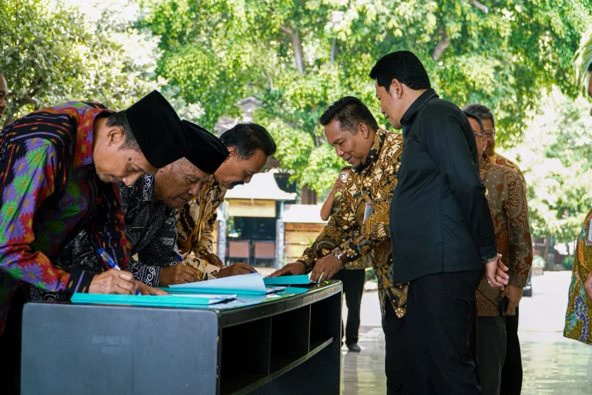 Kawal Program Presiden, Bupati Subandi Instruksikan Kades dan Lurah se Sidoarjo Jaga Keberlanjutan Gerai KDKMP