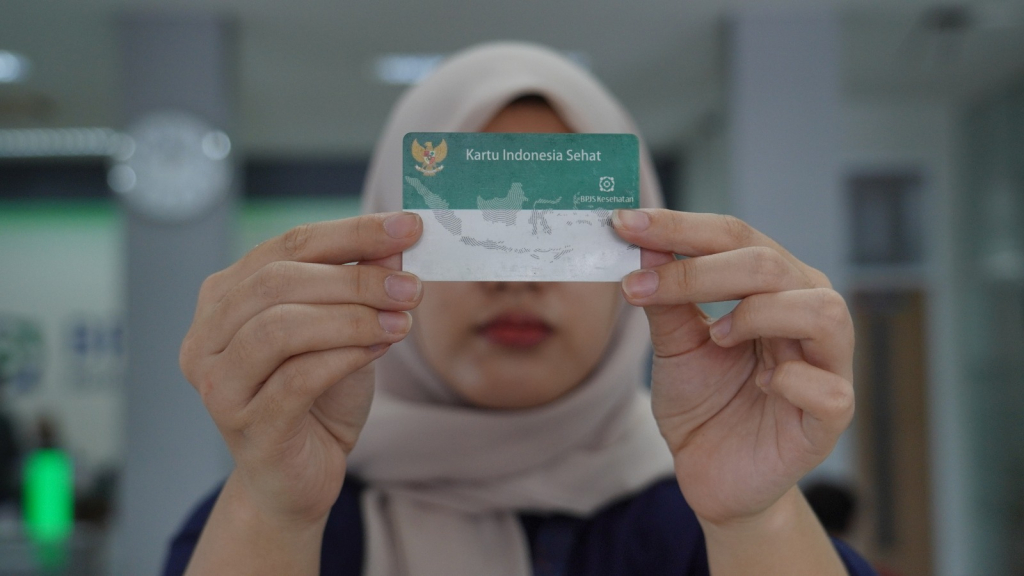 JKN - Untuk sejumlah peserta Program Jaminan Kesehatan Nasional (JKN) segmen Penerima Bantuan Iuran Jaminan Kesehatan (PBI JK) yang dinonaktifkan yang dimasukkan dalam dalam iuran Pemda Sidoarjo dengan status UHC, Kamis (05/02/2026).