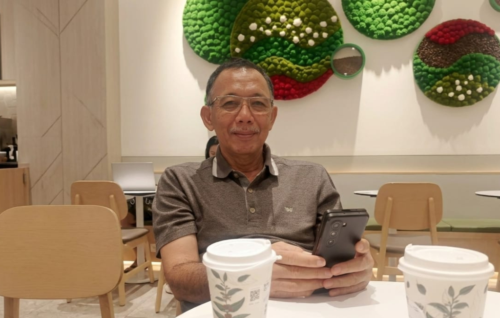 Ketua Kongres Advokat Indonesia (KAI) Jawa Timur H Abdul Malik SH MH menyatakan siap memberikan keterangan secara transparan kepada Komisi Pemberantasan Korupsi (KPK) maupun Mabes Polri soal dugaan gratifikasi di Sidoarjo.