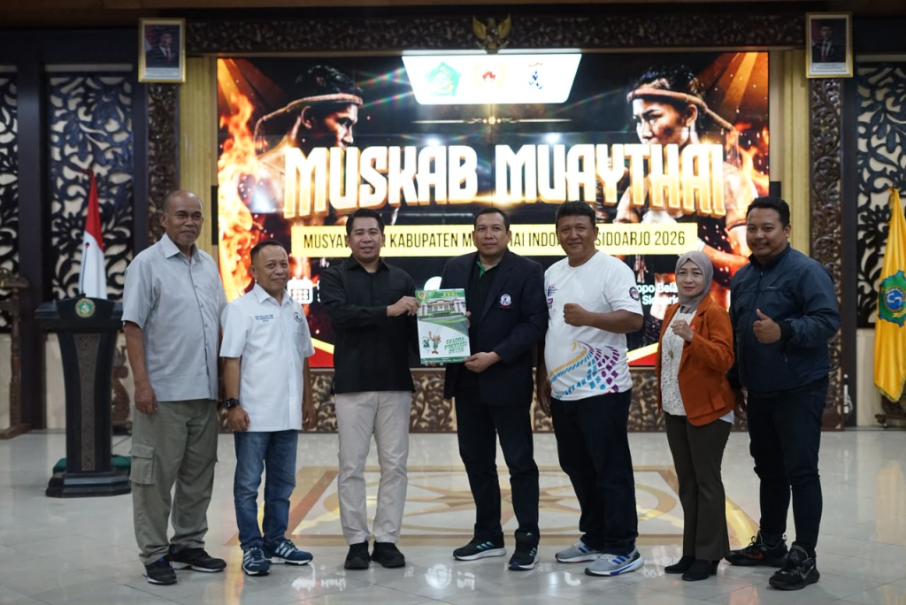 MUSKAB - Muskab Muaythai Indonesia Pengkab Sidoarjo Tahun 2026 menetapkan Muh Zakaria Dimas Pratama sebagai Ketua Umum Pengkab Muaythai Indonesia Sidoarjo Periode 2026 - 2030 di Pendopo Delta Wibawa, Selasa (14/07/2026).