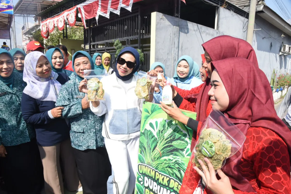 Baca juga : Pesta Rakyat Durungbedug Pecah, CFD Perdana Bertabur 360 UMKM, Wabup Mimik Tawari Modal Usaha Bunga 2 % Tanpa Jaminan