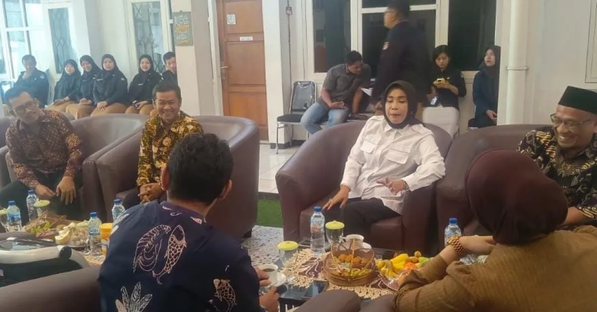 Baca juga : Ibu Rumah Tangga hingga Jadi Wabup, Mimik Idayana Buka-Bukaan Restu Keluarga dan Politik Perempuan di Delta Podcast KPU