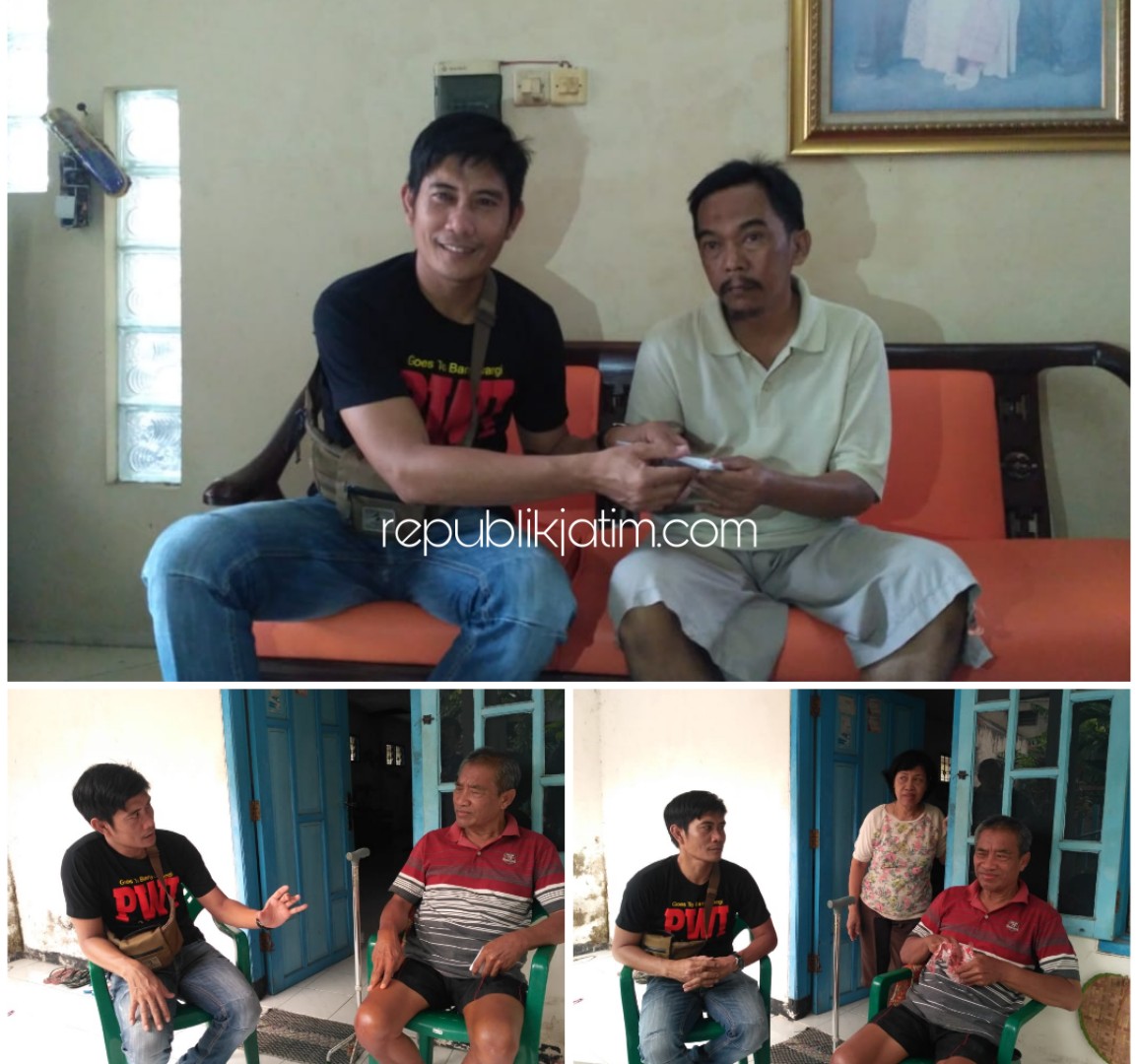 BANTUAN - Ketua PWI Sidoarjo, Abdul Rouf memberikan bantuan uang tunai kepada wartawan senior, Ahmad Yani (Duta Masyarakat) dan Ice Sumarto (Memorandum) di rumahnya masing-masing, Jumat (03/01/2020).