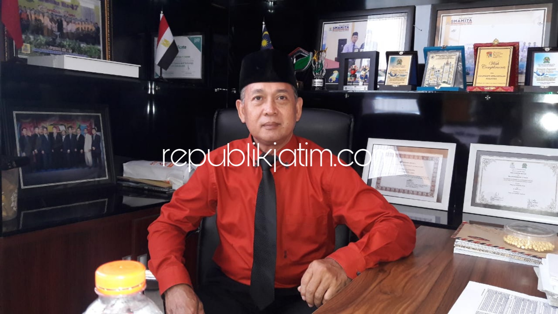 Kepala SMA Muhammadiyah 1 Taman (Smamita), Zainal Arif Fakhrudi 