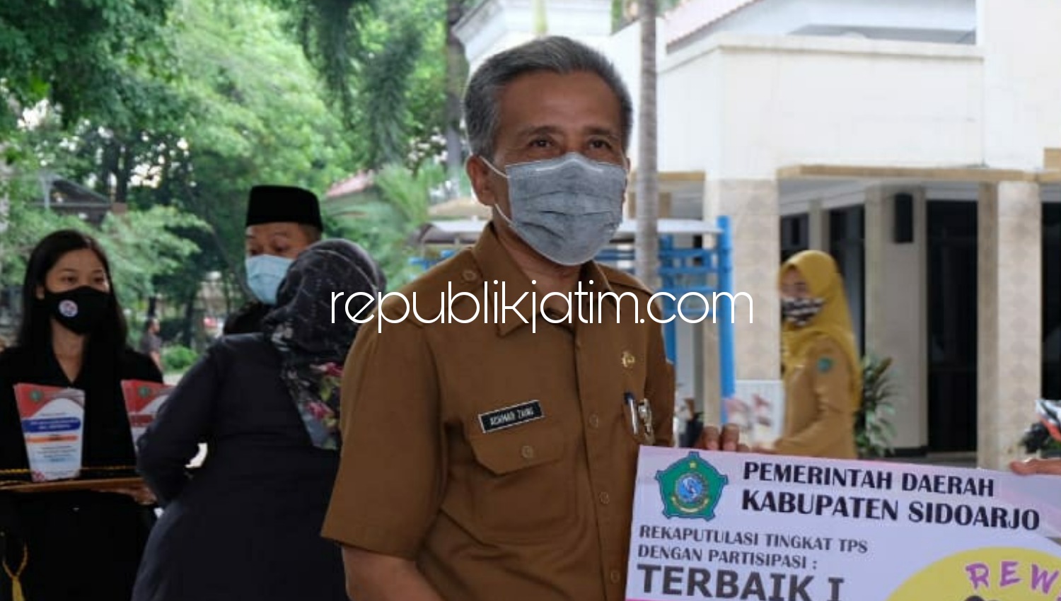 Sekda Kabulaten Sidoarjo, Ahmad Zaini