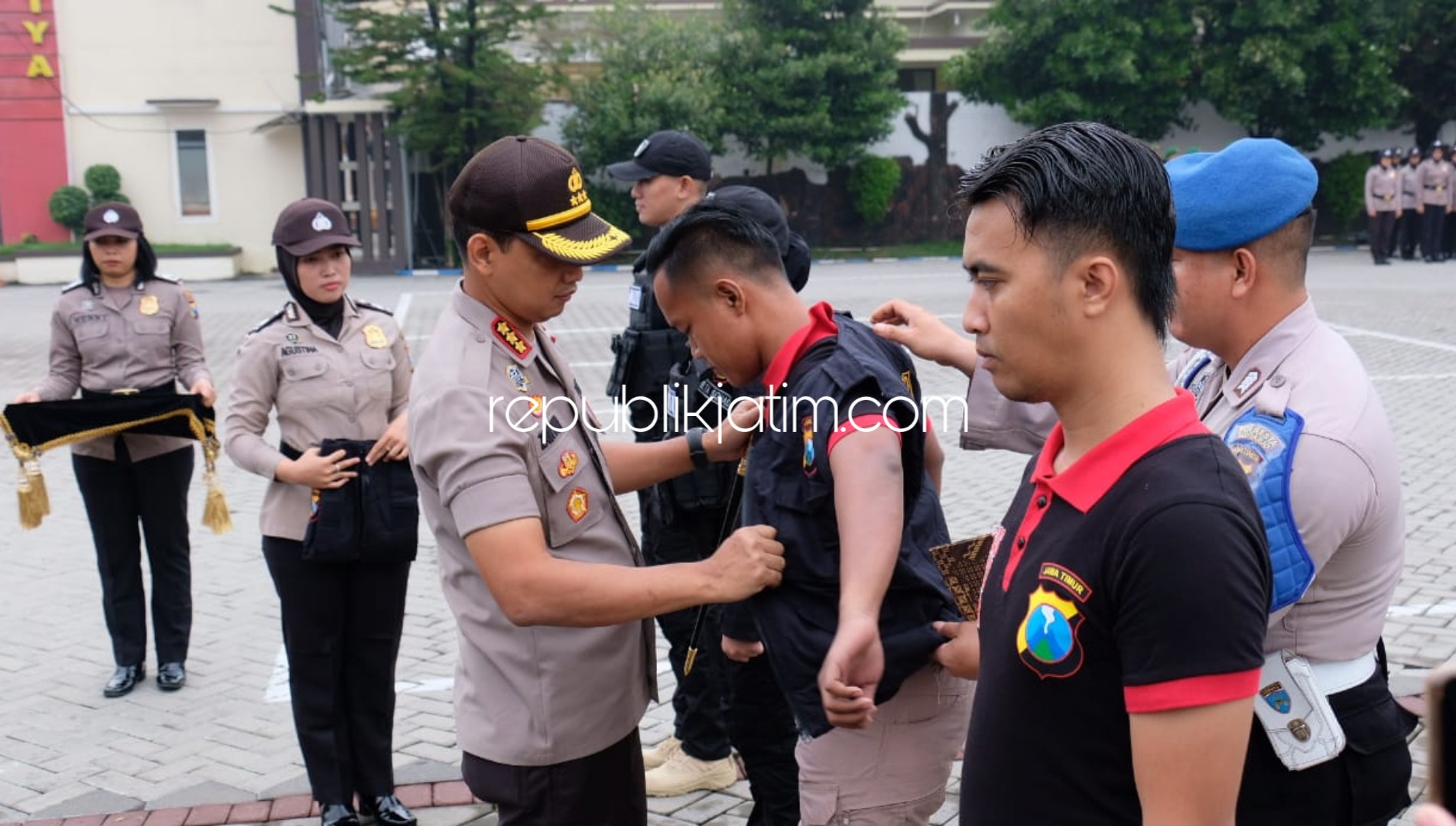 LAUNCHING - Kapolresta Sidoarjo, Kombes Pol Zain Dwi Nugroho melaunching tim Delta Squad dan tim Satgas Anti Botoh menghadapi Pilkades Serentak 19 April 2020 dan Pilkada Sidoarjo 23 September 2020 mendatang, Selasa (11/02/2020).