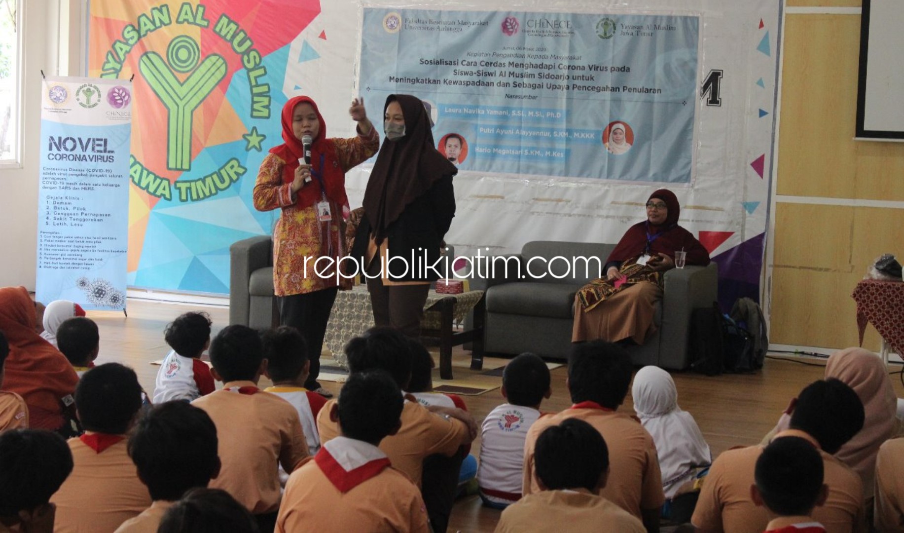 PENCEGAHAN - SMA Al Muslim menggandeng Fakultas Kesehatan Masyarakat (FKM) Universitas Airlangga (Unair) Surabaya sosialisasi mencegah virus Corona, Jumat (06/03/2020).