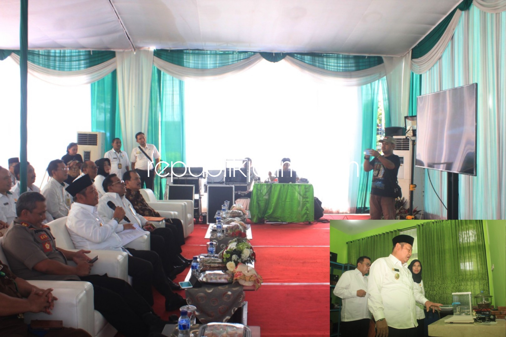 RESMIKAN - Kantor UPT Metrologi Legal Kabupaten Sidoarjo diresmikan Menteri Perdagangan RI, Enggar Tiasto Lukito melalui teleconference dengan Bupati Sidoarjo, Saiful Ilah saat peresmian, Rabu (20/03/2019).