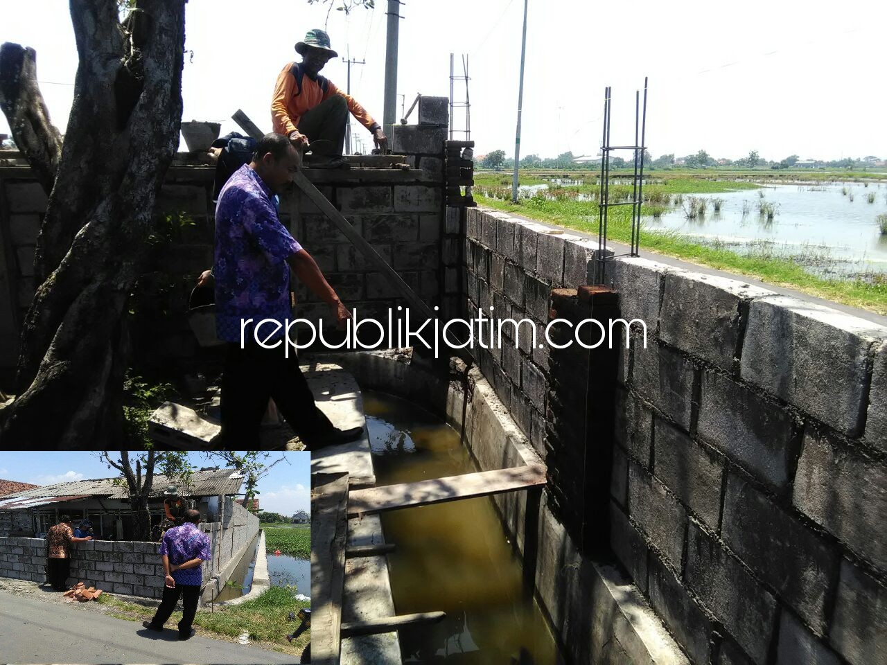 DIATAS IRIGASI - Apartur Desa Gempolsari, Kecamatan Tanggulangin menunjukan saluran air yang ditumpangi pagar tembok SDN Gempolsari tanpa pondasi menumpang bangunan saluran irigasi, Kamis (05/04/2018).