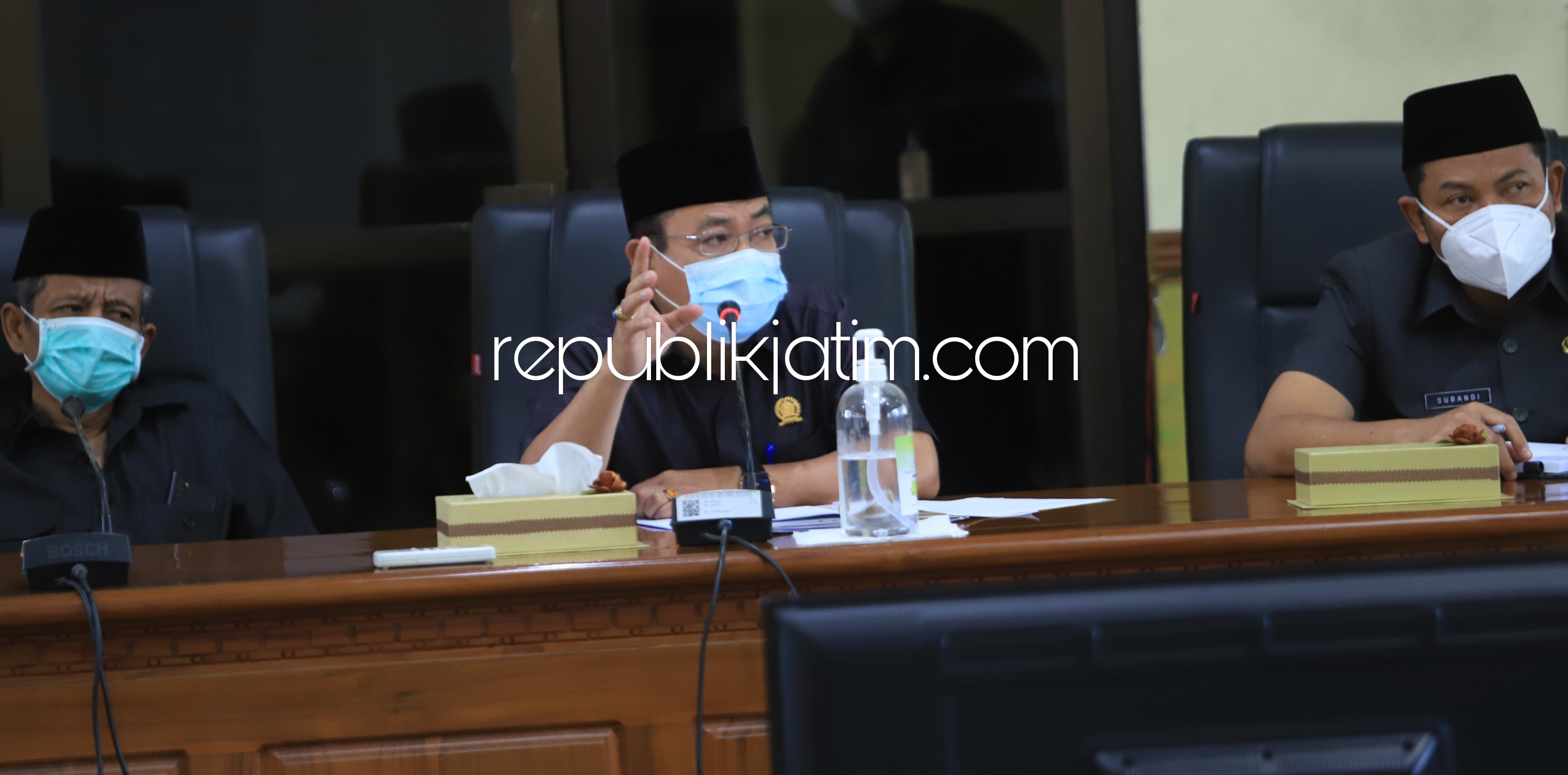 PANJA - DPRD Sidoarjo berencana membentuk Panitia Kerja (Panja) soal polemik tukar guling Tanah Kas Desa (TKD) Juwetkenongo, Kecamatan Porong, Sidoarjo untuk ditempati sejumlah warga korban lumpur Sidoarjo, Rabu (05/05/2021). 