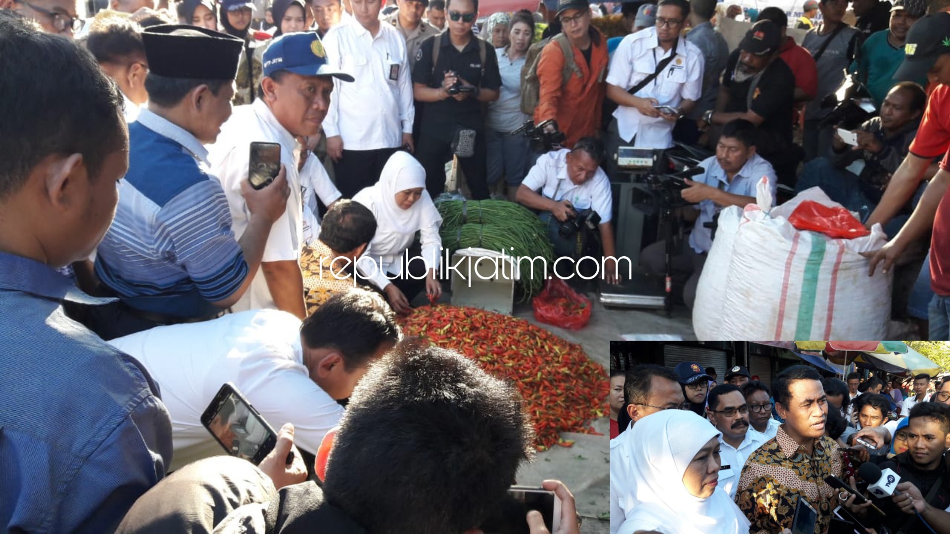 SIDAK - Menteri Pertanian (Mentan) RI, Andi Amran Sulaiman didampingi Gubernur Jatim, Khofifah Indar Parawansa meminta Bulog agar menyerap hasil produksi cabai milik petani pasokannya melebihi kebutuhan di Pasar Porong, Rabu (22/05/2019) sore.