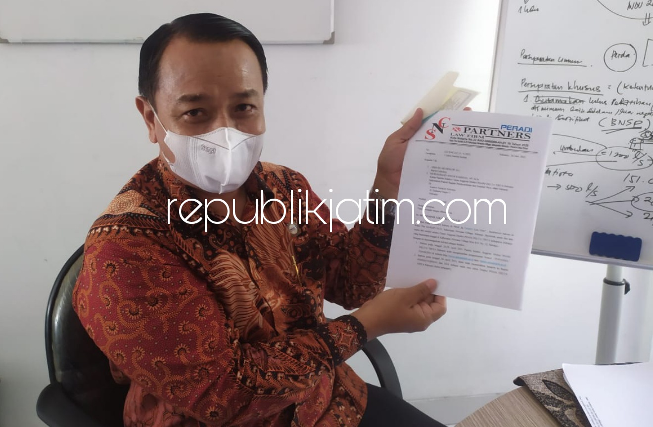 SOMASI - Salah satu calon Direksi PDAM Delta Tirta Sidoarjo, Supriyono melayangkan surat Somasi kepada Bupati Sidoarjo dan Pansel Penerimaan Direksi PDAM Delta Tirta Sidoarjo, Jumat (28/05/2021).