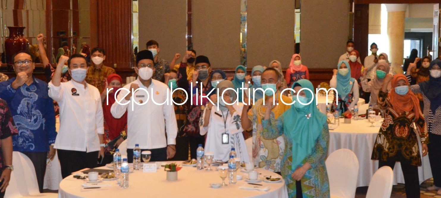 APIP - Bupati Sidoarjo, Ahmad Muhdlor Ali (Gus Muhdlor) membuka acara Workshop Peningkatan Kapasitas Aparat Pengawas Intern Pemerintahn (APIP) yang digelar inspektorat di Hotel JW Marriott, Surabaya, Jumat (11/06/2021).