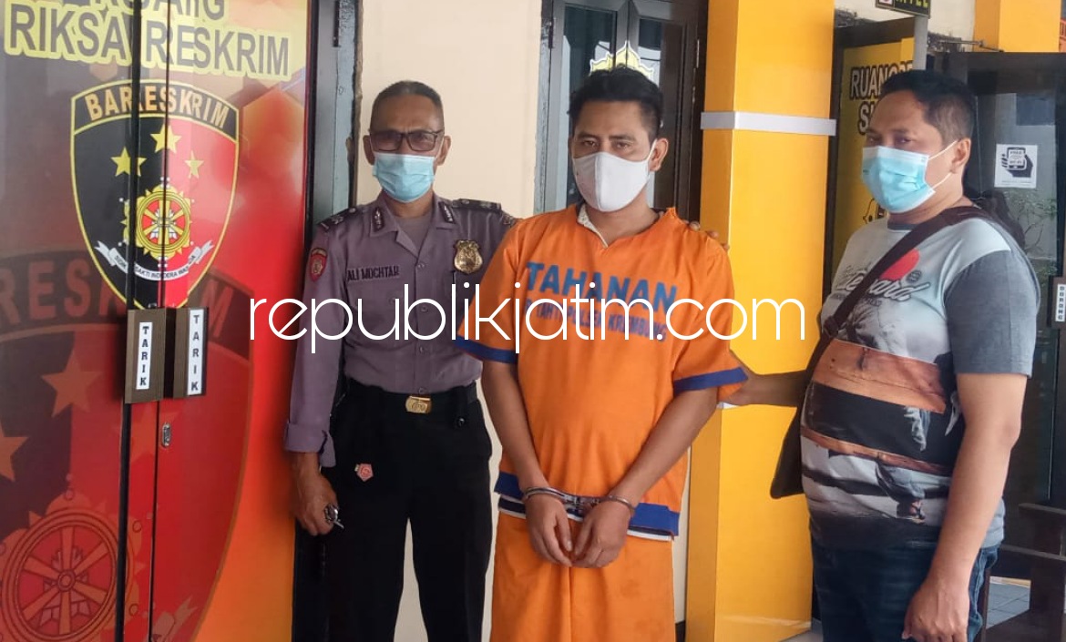 LESU - Tersangka pengedar sabu-sabu Andik Pramana alias Gondrong diamankan petugas Polsek Krembung beserta barang bukti sabu-sabu 0,32 gram, Minggu (20/06/2021).