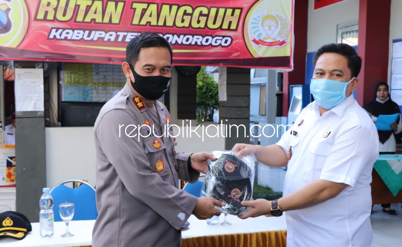 TANGGUH - Kapolres Ponorogo, AKBP Mochamad Nur Azis melaunching Rutan Tangguh Semeru di Rutan Ponorogo, Rabu (24/06/2020).