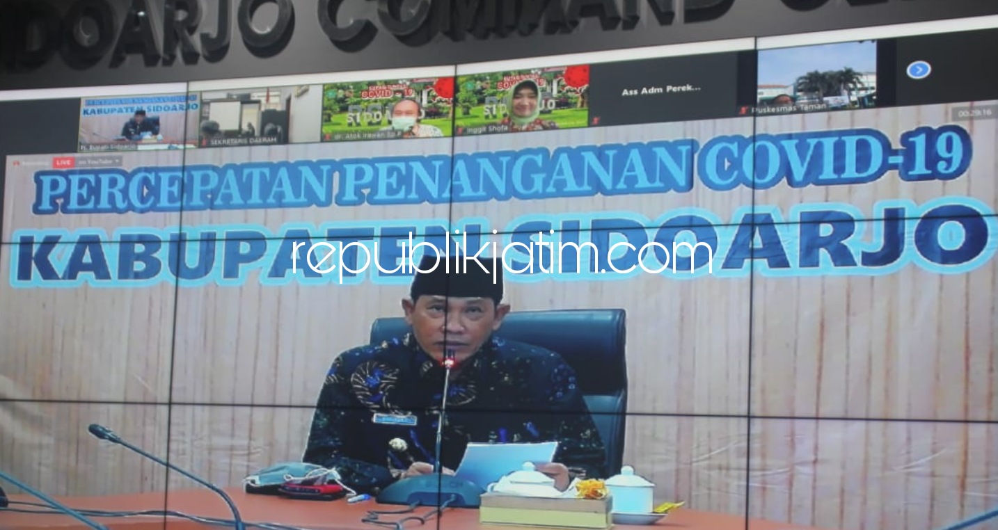 WEBINAR - Pj Bupati Sidoarjo, Hudiyono menyampaikan kesehatan menjadi indikator utama percepatan pembangunan di wilayah saat Live Streaming di CoC Pendopo Delta Wibawa, Selasa (06/10/2020). 
