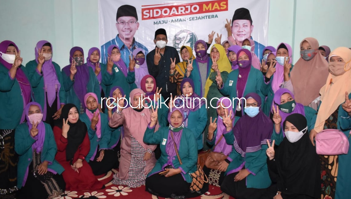 KONSOLIDASI - PAC PKB Prambon berkonsolidasi dan menyiapkan sekitar 600 sampai 700 relawan untuk menangkan Paslon Ahmad Muhdlor Ali (Gus Muhdlor) - Subandi, Rabu (07/10/2020) malam.
