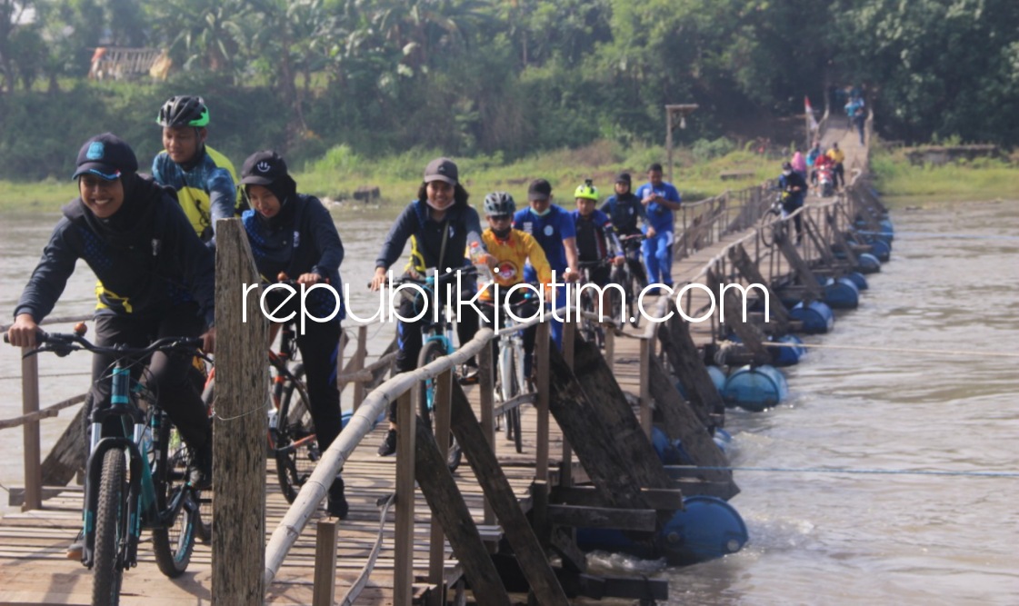 GOWES - Sinergitas Kanwil Kemenkumham Jatim dan Badan Narkotika Nasional Provinsi (BNNP) Jatim terus dibangun salah satunya dengan kegiatan gowes bersama, Sabtu (06/11/2021). 
