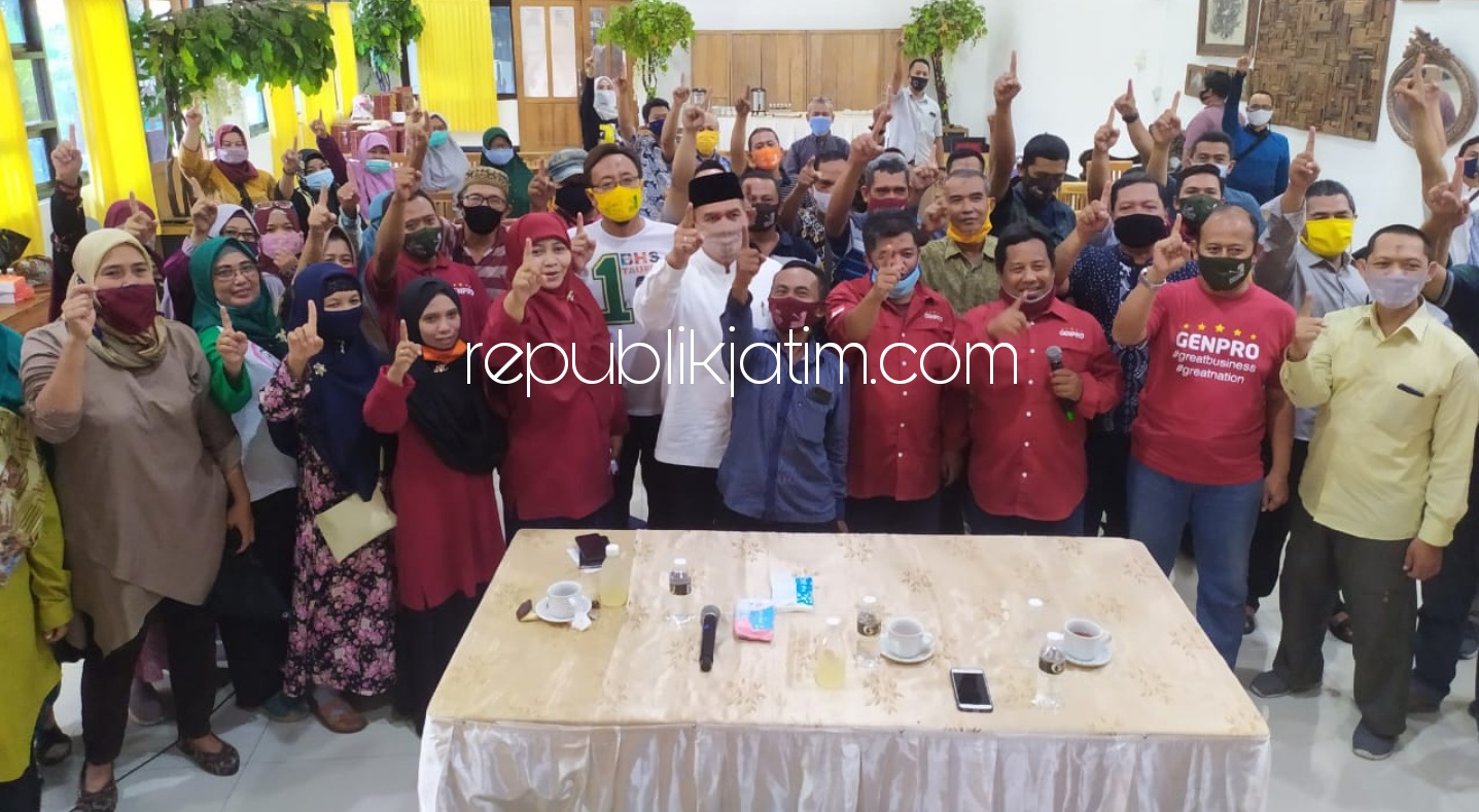 DEKLARASI - BHS - Taufiq dapat dukungan Global Entrepreneurs Professional (GENPRO) Sidoarjo lantaran visi, misi dan kepedulian paslon nomor urut 1 dalam pengembangan Usaha Mikro Kecil dan Menengah (UMKM) saat deklarasi di RM Ganjaran, Selasa (24/11/2020).