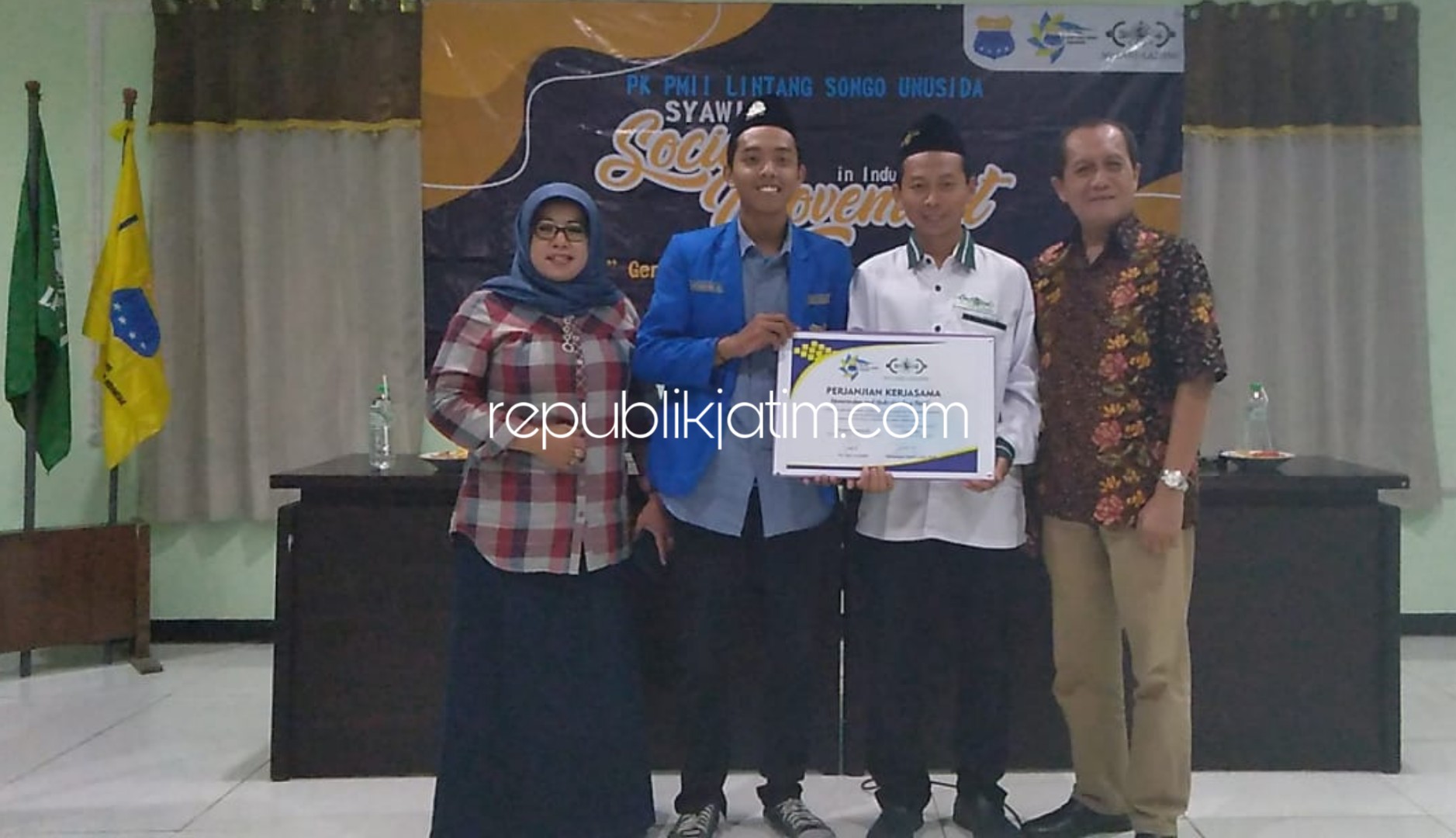 MoU - Memorandum Of Understanding (MoU) PMII Unusida dan Laziznu Sidoarjo untuk meningkatkan program peningkatan inovasi yang berorientasi pada azas kemanfaatan bagi masyarakat, Senin (16/12/2019).