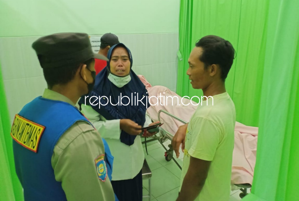 MENINGGAL - Salah satu siswi kelas 7 SMPN 2 Pulung di Desa Kesugihan, Kecamatan Pulung, Ponorogo Putri Agustin Pertiwi (13) warga Dusun Gadungan, Desa Plunturan, Kecamatan Pulung, Ponorogo meninggal mendadak, Rabu (05/01/2022).