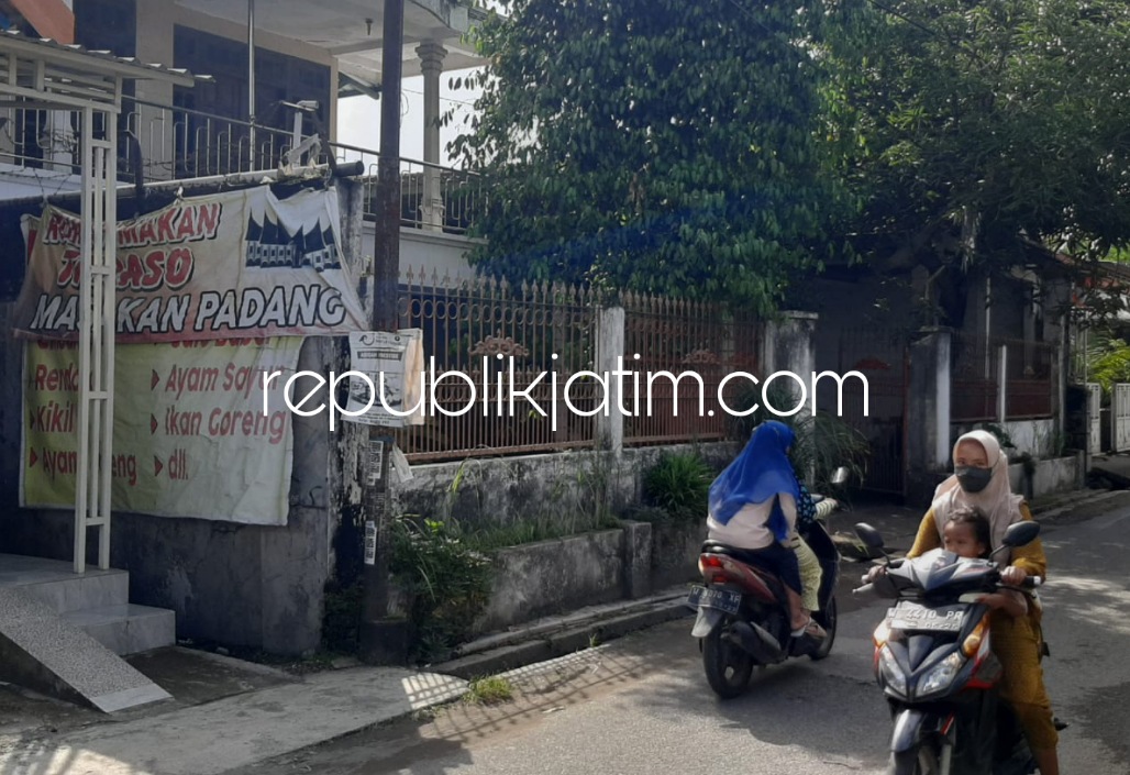 TKP - Di Dusun/Desa Watesari, Kecamatan Balongbendo, Sidoarjo korban begal diancam geng motor dan ambil motornya, Minggu (29/06/2022) dini hari.